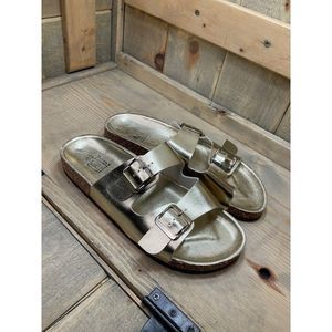 𝅺MAKERS Gold Footbed Slip On Sandals Slides US10 Womens